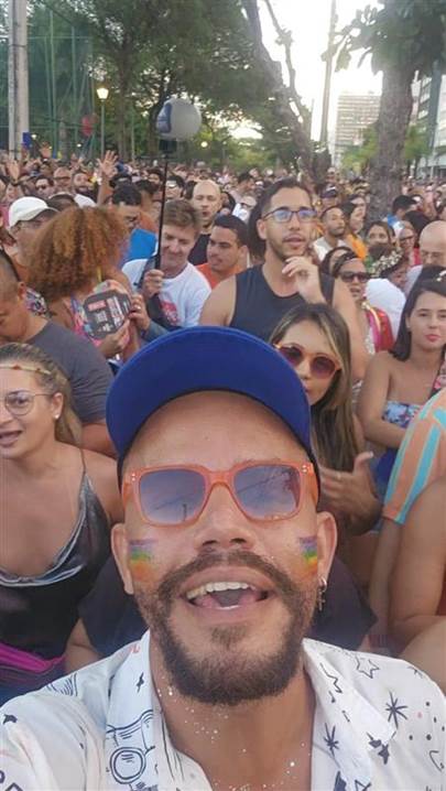 8==gNkpDMyETZkRmOt92YuM3dl5WYw1WYqB0bhNWYkVmc6MDM3QDMwcTMyEjOnVGcq5ydvx2M1AzNzQjYzE2M1cjN1EmY1UGM1gTY3UmNxgjZwkTYmZkMlkTYmZkMlQTMxUjMGJTJ1IzMxEzMwIDNz8VL1ETLf9VLwITLfpTN Carnaval sem perrengue: dicas da Caixa para cair na folia com segurança